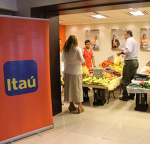 Punto de feria: iniciativa ACHS es replicada en importante banco