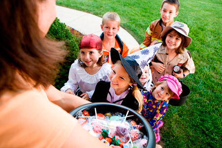 Halloween y todos los santos: consejos para un fin de semana sin accidentes