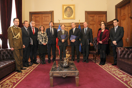 Poder judicial y ACHS firman convenio para promover la seguridad laboral de jueces, profesionales y funcionarios