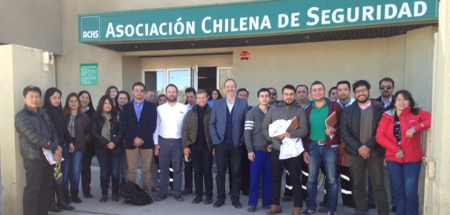 Expertos canadienses capacitan con innovadora metodología a médicos de esACHS