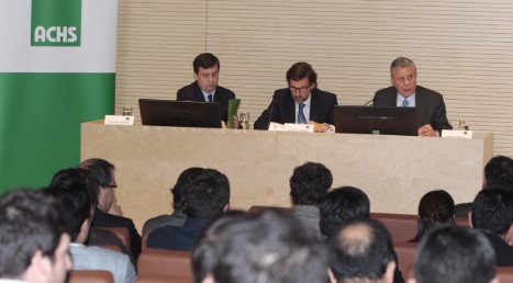 ACHS expone exitosa gestión 2014