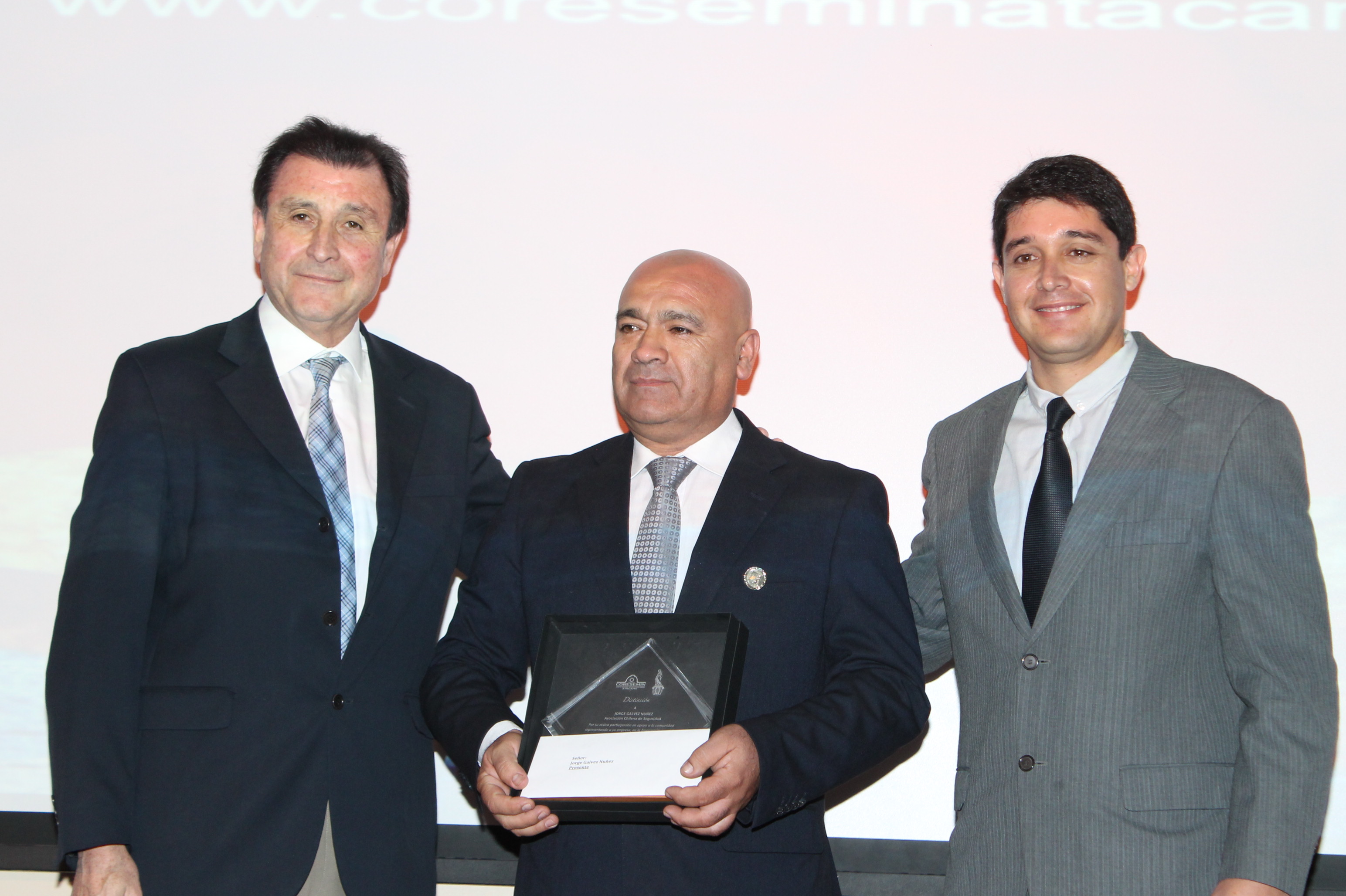 ACHS tiene destacada participación en la noche de la minería organizada por coresemin