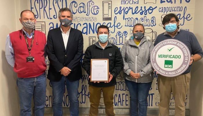 La ACHS entrega Sello COVID-19 a Vendomática destacando la implementación de protocolos para la protección de sus trabajadores
