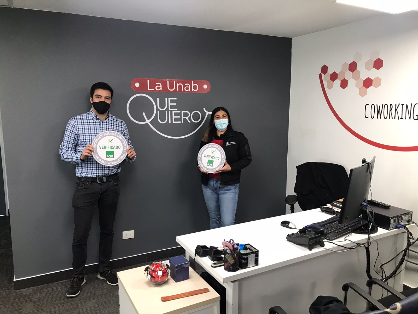 Asociación Chilena de Seguridad (ACHS) entregó el Sello COVID-19 a Universidad Nacional Andrés Bello en el Campus Los Leones