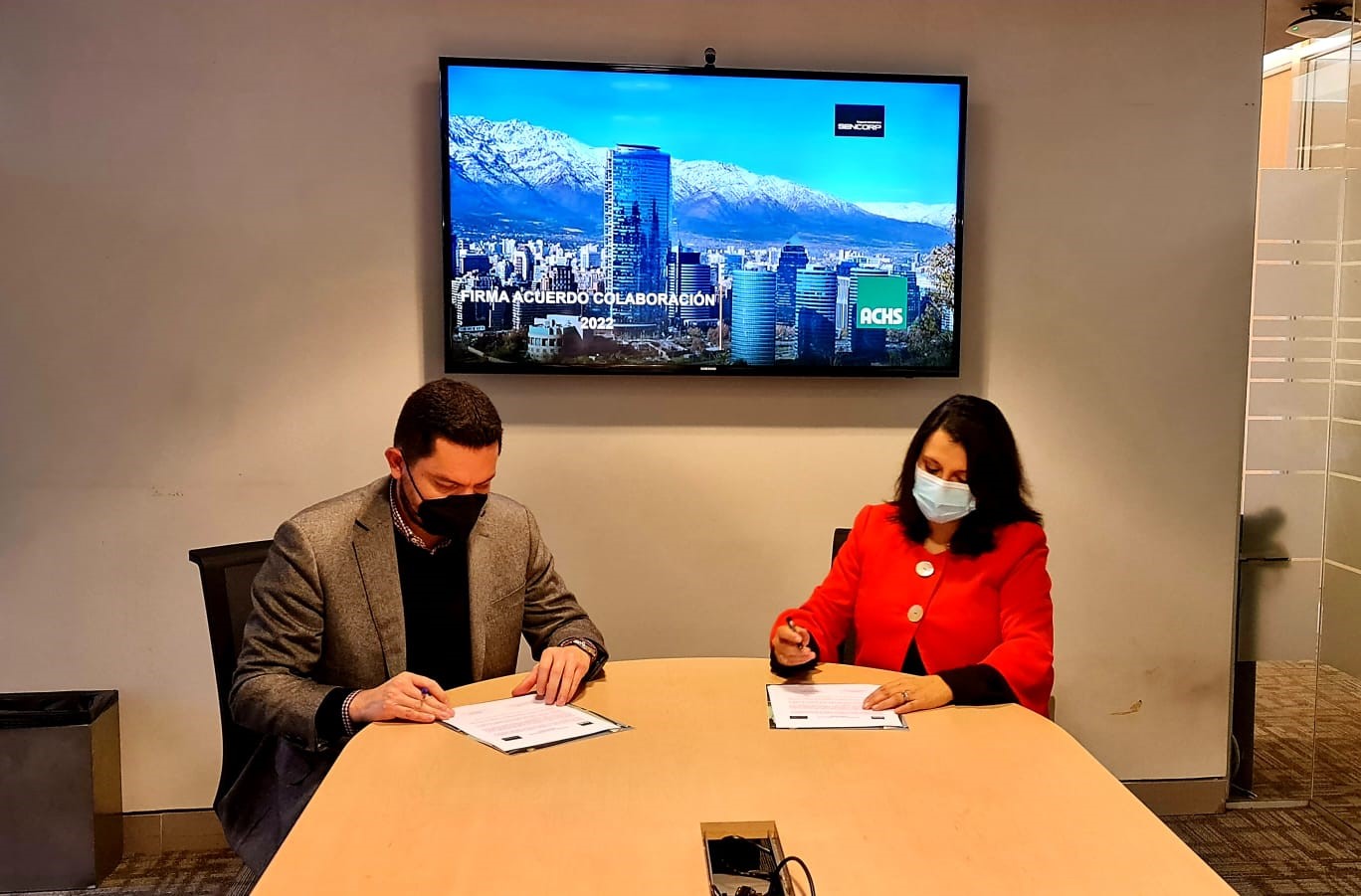 La ACHS y Constructora SENCORP firman Acuerdo de Colaboración 2022