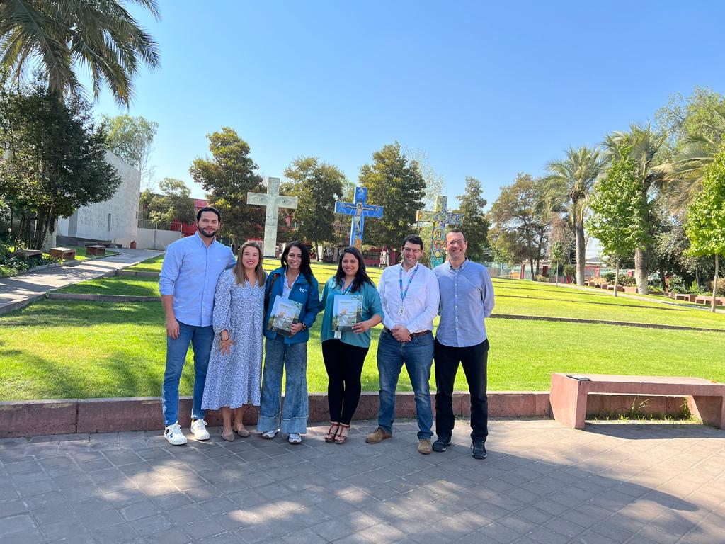 La ACHS y Hogar de Cristo firman acuerdo de colaboración hasta febrero de 2024