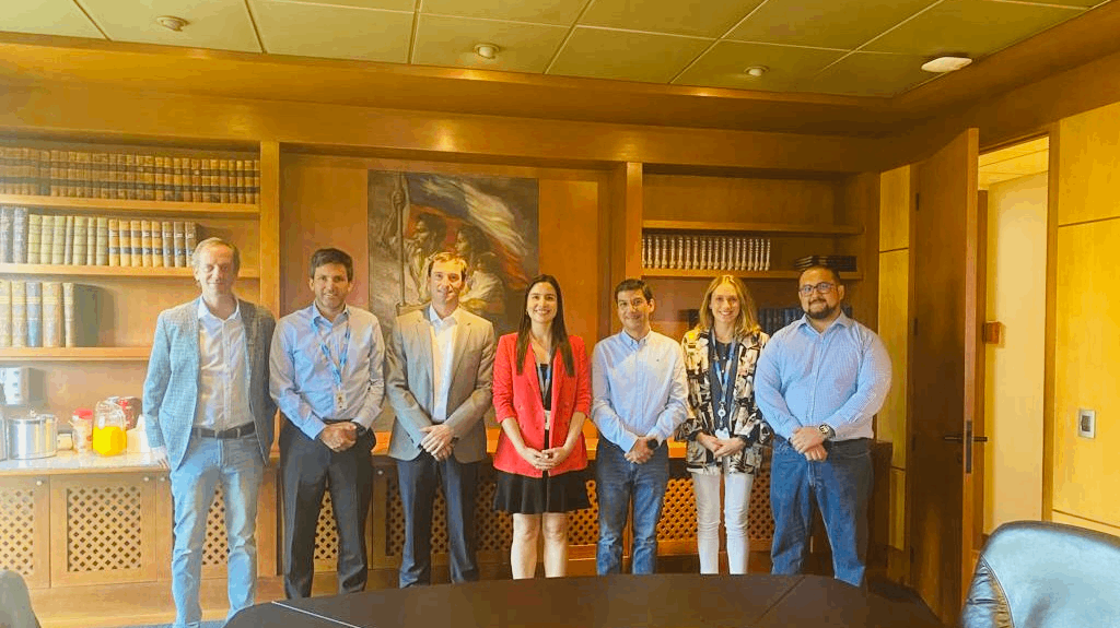 La ACHS y SKY firman acuerdo de colaboración para el 2023