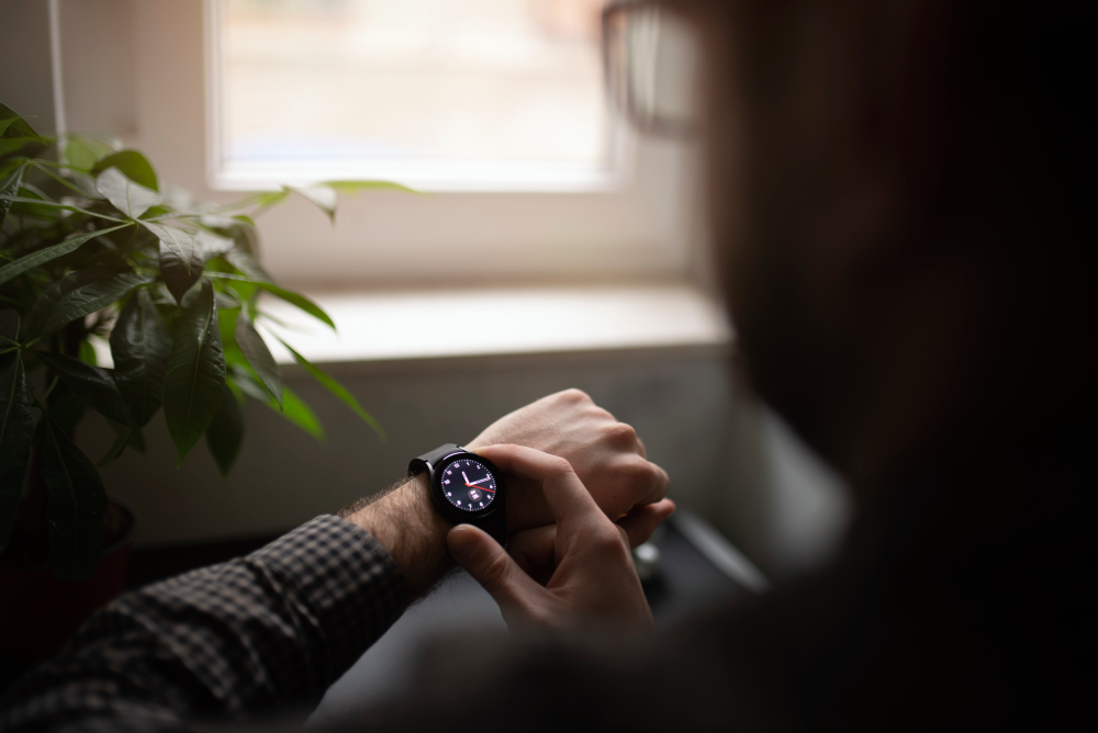 Cambio de hora: Cómo prevenir la fatiga y somnolencia de los trabajadores