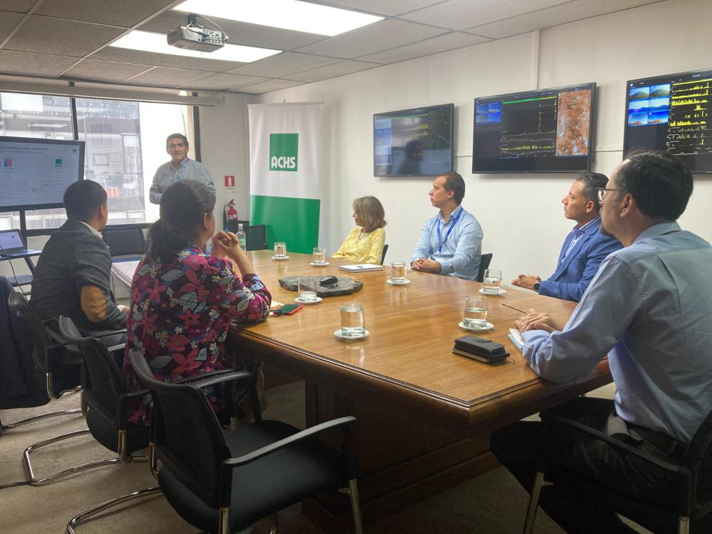 La ACHS y Sernageomin firman importante acuerdo que incluye programa de bienestar en salud mental para trabajadores y sus familias