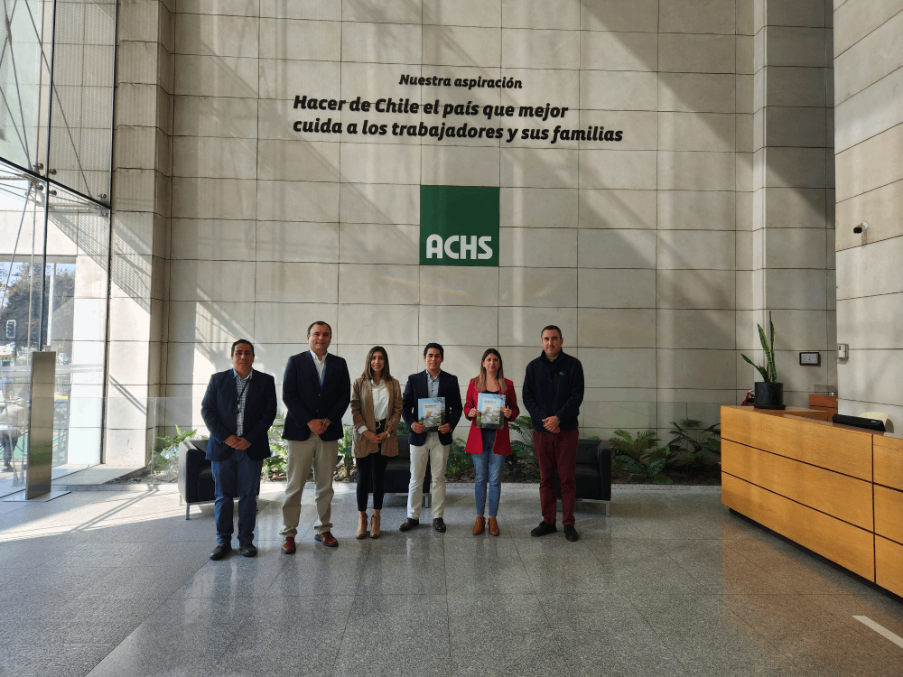 La ACHS y CONAF sellan importante acuerdo para potenciar cultura preventiva