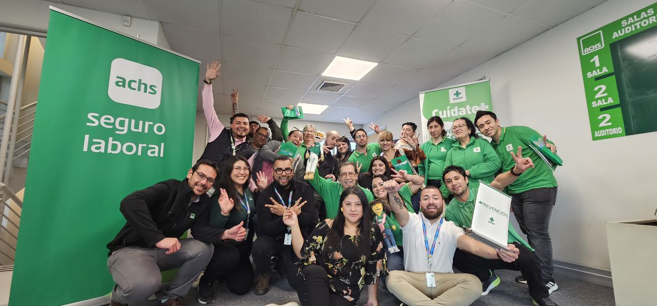 Achs y Farmacias Cruz Verde realizan: “CUÍDATE +”, 
