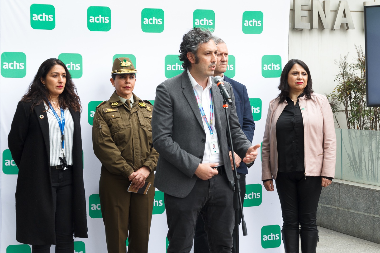 Tres de cada cinco chilenos observa “mucha agresividad y violencia” en conductores y peatones