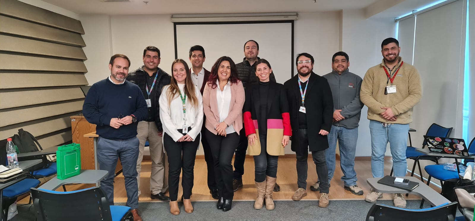 La Achs junto a empresas del sector Cementero realizan mesa técnica