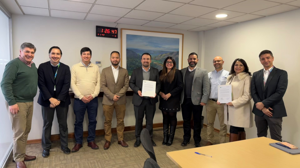 Achs Seguro Laboral y Grupo Komatsu Cummins firman 
acuerdo de colaboración para año fiscal 2024