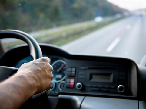 Accidentes viales en el trabajo: Capacita a tus trabajadores y fortalece la seguridad 