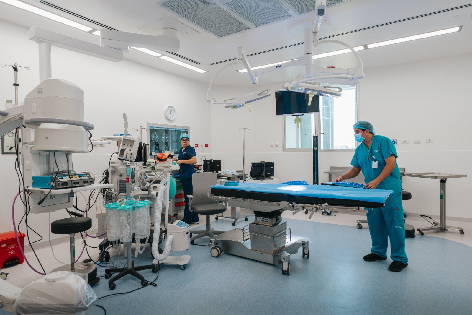 Hospital del Trabajador Achs Salud inaugura nueva área quirúrgica garantizando atenciones de primer nivel