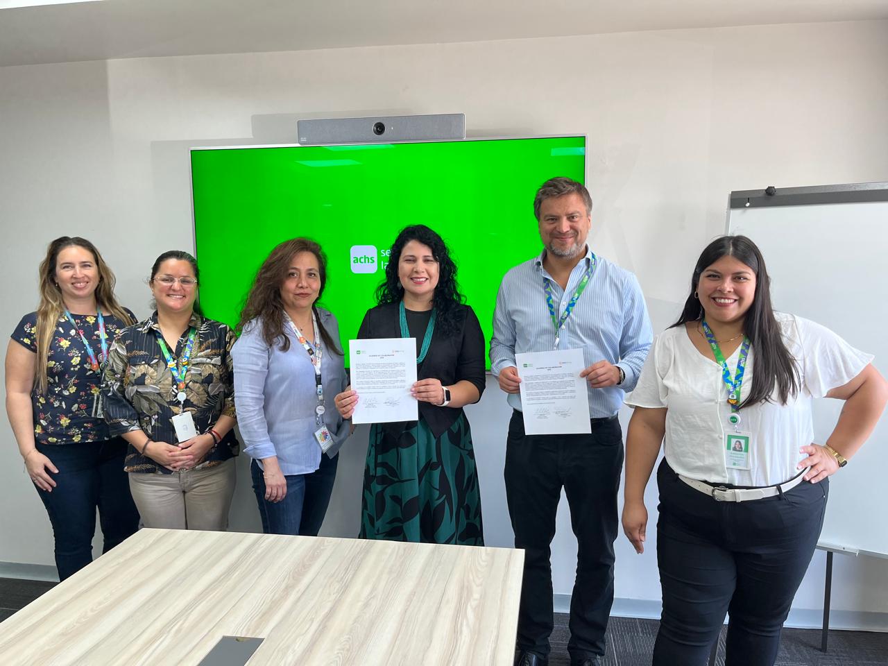 Achs Seguro Laboral  e Intercarry Logística firman acuerdo colaborativo de trabajo 2025